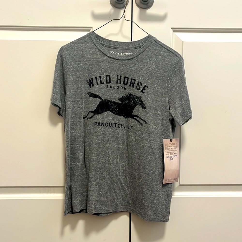 Reserve 84, small, grey tee, new